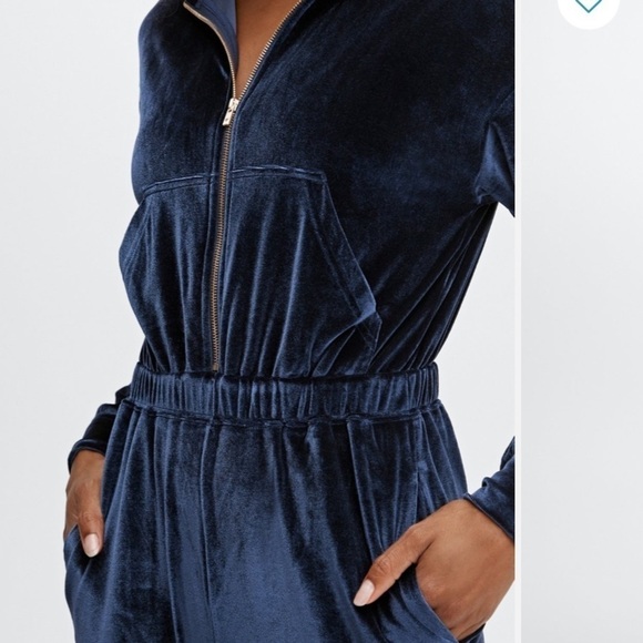 Fabletics Deep Navy Velour Zip Up Wide Leg Onesie NWT - Picture 4 of 8